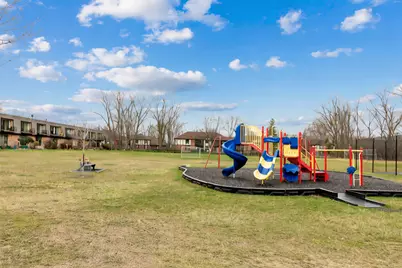 23 Cour Versaille Court #23, Palos Hills, IL 60465 - Photo 18