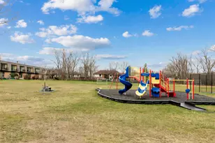 23 Cour Versaille Ct, Palos Hills, IL 60465 - Photo 18