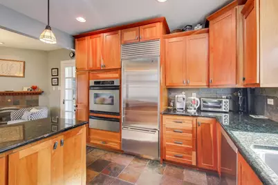 409 S Berkley Avenue, Elmhurst, IL 60126 - Photo 12