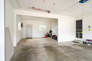 811 Landau Ln, Normal, IL 61761 - Photo 30