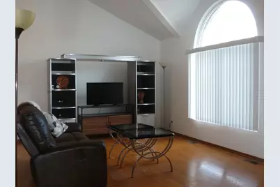 16212 Trumbull Avenue, Markham, IL 60428 - Photo 4