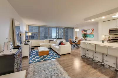 400 E Randolph Street #2425, Chicago, IL 60601 - Photo 2