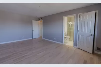 4345 Mumford Drive, Hoffman Estates, IL 60192 - Photo 40