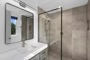 204 S Leavitt St, Chicago, IL 60612 - Photo 14