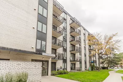 9128 W Terrace Drive #3B, Niles, IL 60714 - Photo 2