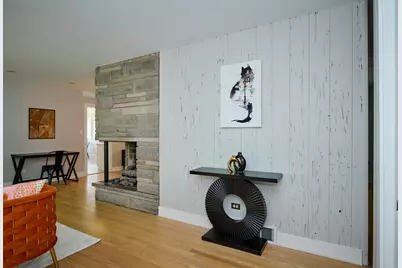 4555 Cleveland Street, Skokie, IL 60076 - Photo 8