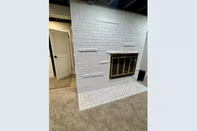 4555 Cleveland Street, Skokie, IL 60076 - Photo 24