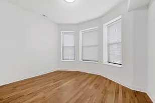 118 E 57th St, Chicago, IL 60637 - Photo 14