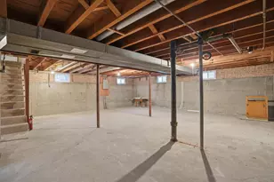 906 S Kirk Ave, Elmhurst, IL 60126 - Photo 18