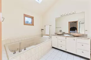 484 Blodgett Ct, Naperville, IL 60565 - Photo 16