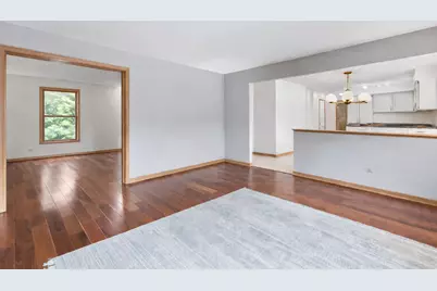 484 Blodgett Court, Naperville, IL 60565 - Photo 8