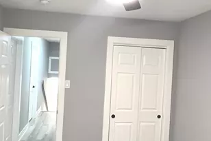 9339 S Burnside Ave, Chicago, IL 60619 - Photo 18