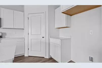 13545 S Coronado Circle, Plainfield, IL 60544 - Photo 8