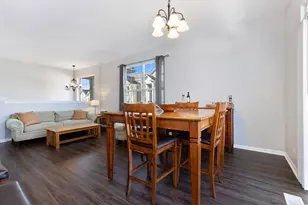 922 Summit Creek Dr, Shorewood, IL 60404 - Photo 8