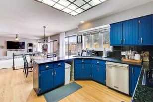 673 N Newkirk Ln, Palatine, IL 60074 - Photo 8