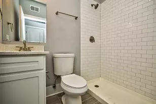 [Address not provided], Chicago, IL 60608 - Photo 6