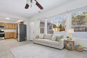 645 Justina St, Hinsdale, IL 60521 - Photo 16