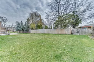 645 Justina St, Hinsdale, IL 60521 - Photo 32