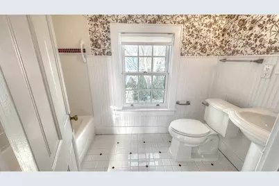 370 S Oriole Trail, Crystal Lake, IL 60014 - Photo 32