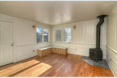 370 S Oriole Trail, Crystal Lake, IL 60014 - Photo 10