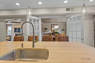2 N Tower Rd, Oak Brook, IL 60523 - Photo 12