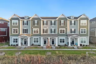 1544 Syracuse Dr, Grayslake, IL 60030 - Photo 1