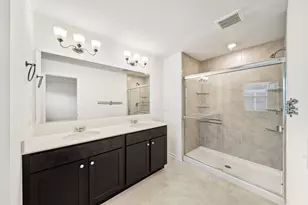 1544 Syracuse Dr, Grayslake, IL 60030 - Photo 12