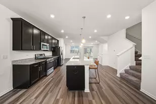 1544 Syracuse Dr, Grayslake, IL 60030 - Photo 8