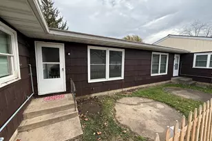 1060 W Hickory St, Kankakee, IL 60901 - Photo 6