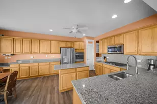 12830 Crestview Dr, Huntley, IL 60142 - Photo 16