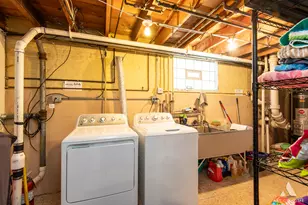 5831 S Meade Ave, Chicago, IL 60638 - Photo 20