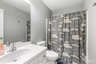 805 Lewisburg Lane, Aurora, IL 60504 - Photo 14