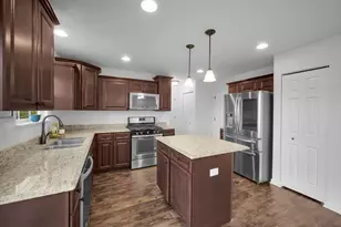 584 Marcello Dr, Hampshire, IL 60140 - Photo 10