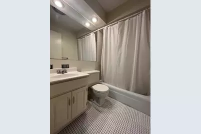 736 W Buena Avenue #306, Chicago, IL 60613 - Photo 6