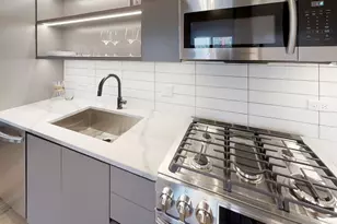 729 N Sangamon St, Chicago, IL 60642 - Photo 2