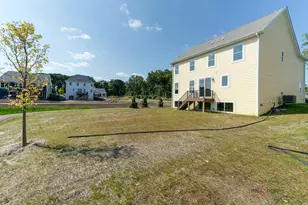 22144 W Casa Bella Vw, Kildeer, IL 60047 - Photo 2