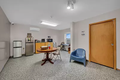 441 E Stevenson Avenue, Ottawa, IL 61350 - Photo 6