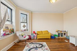 8548 S Manistee Ave, Chicago, IL 60617 - Photo 2