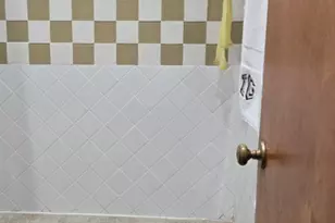 [Address not provided], Waukegan, IL 60087 - Photo 6