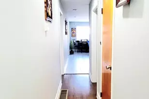 320 W 101st Pl, Chicago, IL 60628 - Photo 4