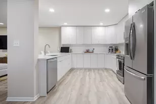 1401 Burr Oak Rd, Hinsdale, IL 60521 - Photo 10