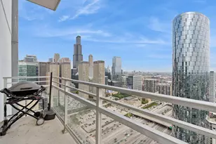 737 W Washington Blvd, Chicago, IL 60661 - Photo 30