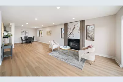 10 Trafalgar Square #403, Lincolnshire, IL 60069 - Photo 4