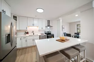 10 Trafalgar Square, Lincolnshire, IL 60069 - Photo 10