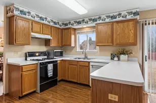 167 Penny Ln, Bolingbrook, IL 60440 - Photo 6