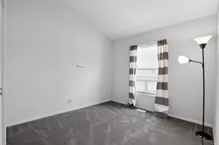 1336 Queensgreen Cir, Naperville, IL 60563 - Photo 22