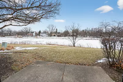 1336 Queensgreen Circle #1336, Naperville, IL 60563 - Photo 32