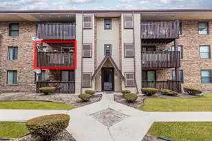 4553 W 56th St, Chicago, IL 60629 - Photo 2