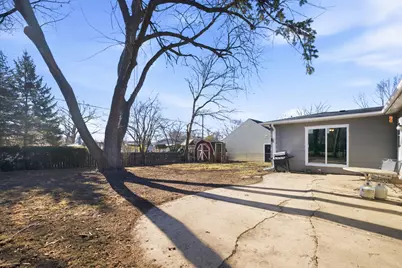 425 Walnut Drive, Streamwood, IL 60107 - Photo 18