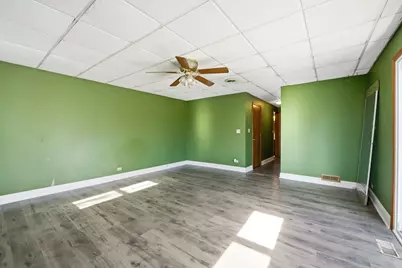 425 Walnut Drive, Streamwood, IL 60107 - Photo 12